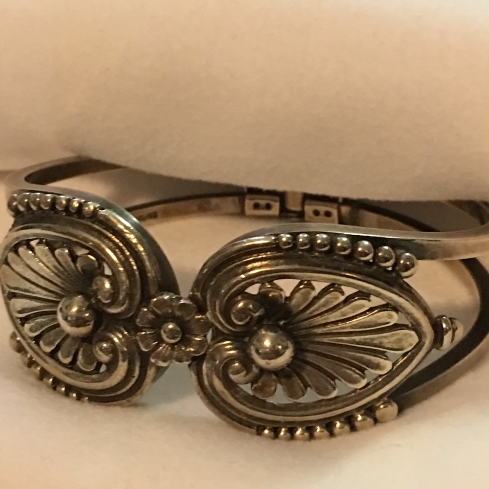 Vintage silver cuff bracelet 925